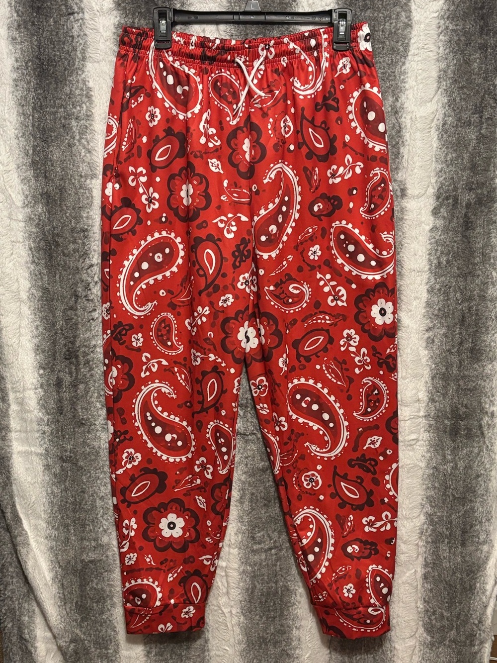 Red Paisley Lounge Pants size 1XL NWOT